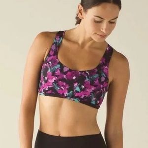 Lululemon Free to Be Sports Bra
